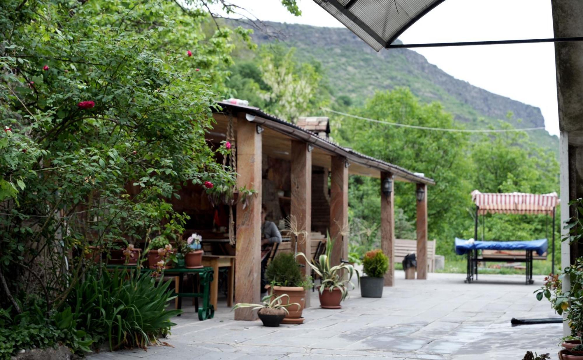 Iris B&B In Debed Canyon Alaverdi Εξωτερικό φωτογραφία